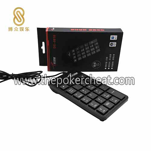 全黑色静音带线迷你键盘 娱乐办公休闲多用途手动输入小键盘