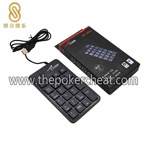 全黑色静音带线迷你键盘 娱乐办公休闲多用途手动输入小键盘